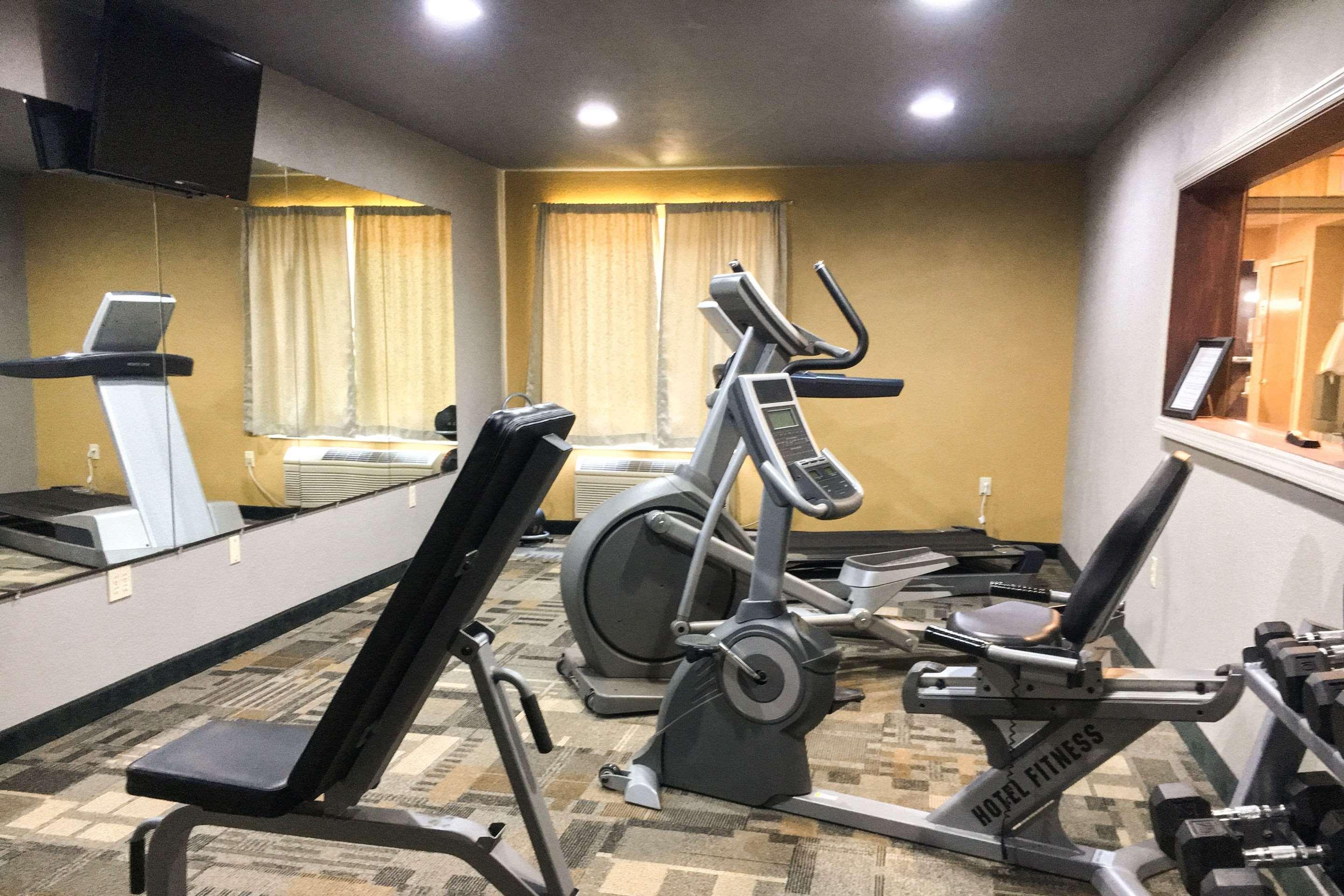 Quality Inn Clarion Bagian luar foto